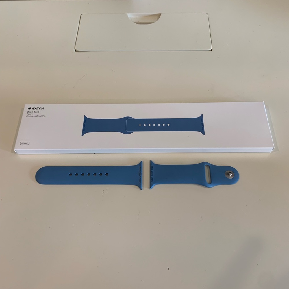 Azure watch band